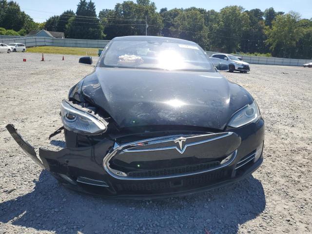 Photo 5 from auction – 2015 TESLA MODEL S with VIN 5YJSA1E28FF110990