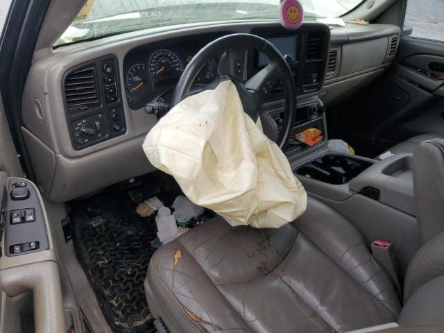 Photo 8 from auction – 2004 CHEVROLET SILVERADO with VIN 1GCEK19T74E181884