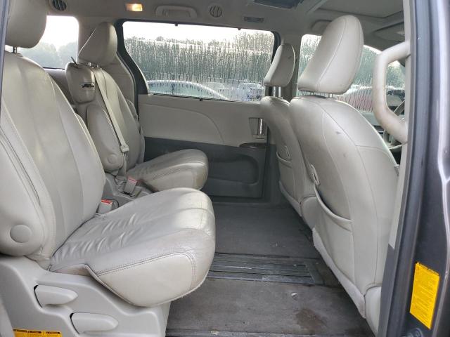 Photo 11 from auction – 2013 TOYOTA SIENNA XLE with VIN 5TDYK3DC6DS339898