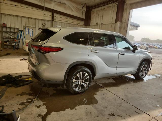 Photo 3 from auction – 2021 TOYOTA HIGHLANDER with VIN 5TDGZRBH4MS531510