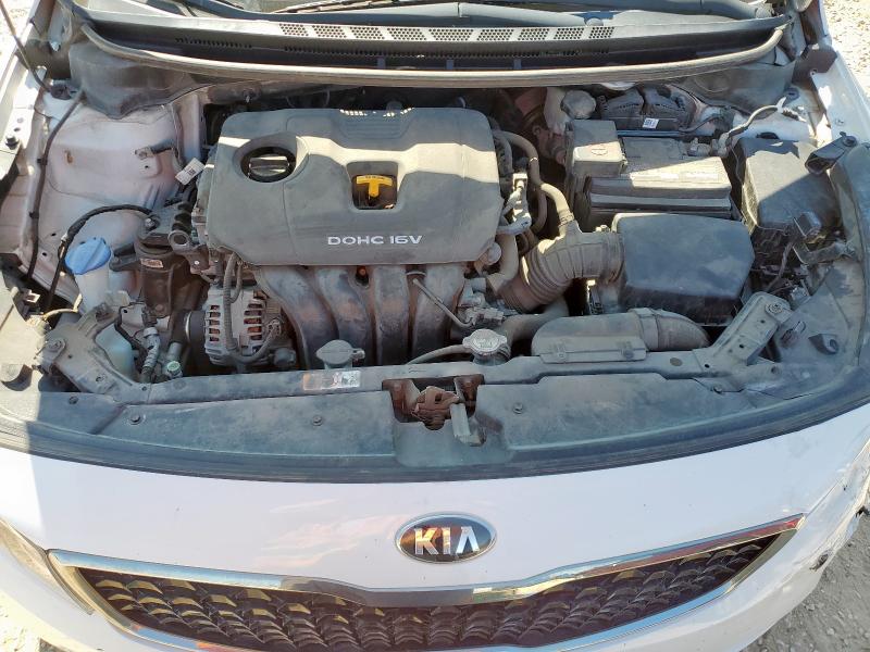 Photo 11 from auction – 2018 KIA FORTE LX with VIN 3KPFK4A75JE254304