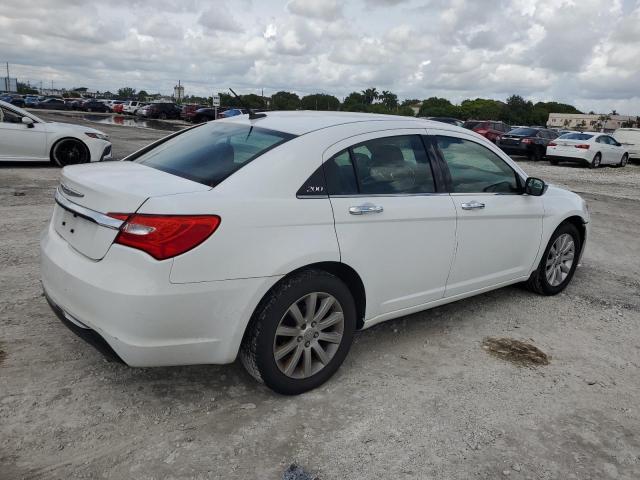 Photo 3 from auction – 2014 CHRYSLER 200 LIMITE with VIN 1C3CCBCG4EN198105