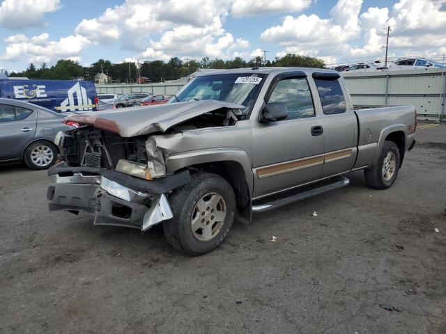 CHEVROLET SILVERADO 2003 with VIN 1GCEK19T83E255246 - Photo from auction