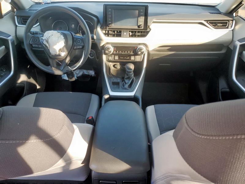 Photo 8 from auction – 2019 TOYOTA RAV4 XLE with VIN JTMW1RFV3KD031852