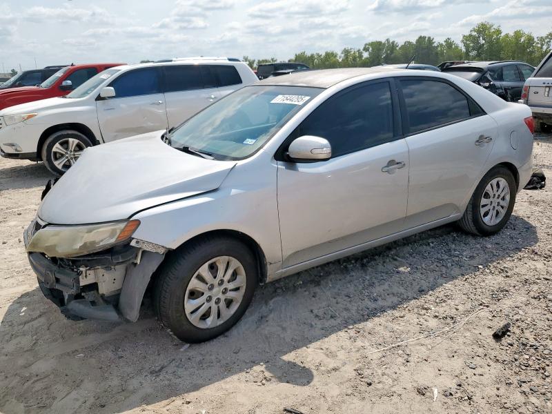 KIA FORTE EX 2010 with VIN KNAFU4A29A5055893 - Photo from auction
