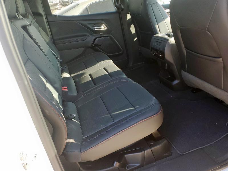 Photo 10 from auction – 2025 CHEVROLET SILVERADO with VIN 1GC101ED9SU413696