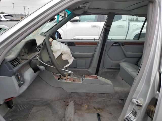 Photo 7 from auction – 1995 MERCEDES-BENZ E 300D with VIN WDBEB31E6SC070193