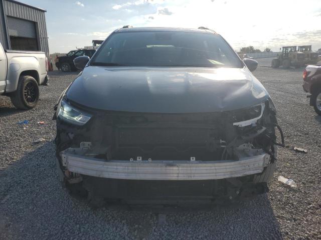 Photo 5 from auction – 2022 CHRYSLER PACIFICA TOURING L with VIN 2C4RC1BG7NR136802