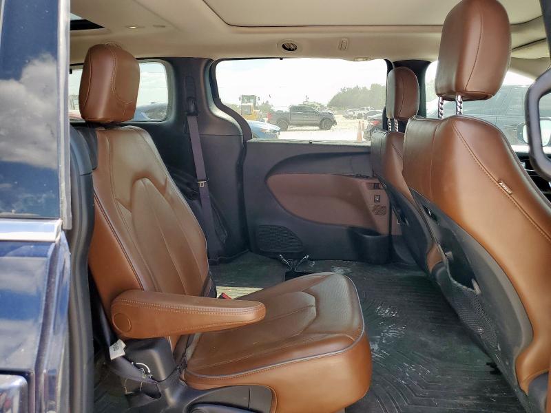 Photo 11 from auction – 2018 CHRYSLER PACIFICA L with VIN 2C4RC1GG4JR259962