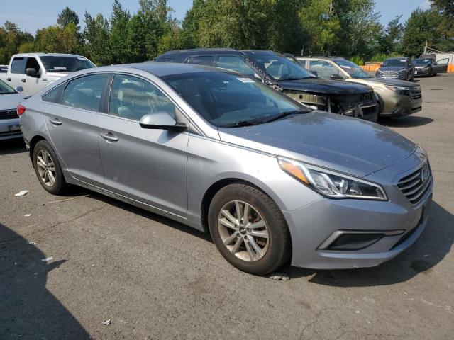 Photo 4 from auction – 2017 HYUNDAI SONATA SE with VIN 5NPE24AF2HH564791