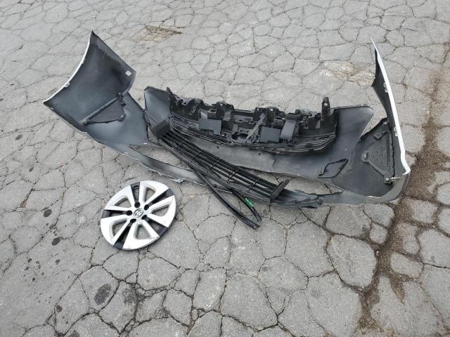 Photo 12 from auction – 2016 TOYOTA PRIUS with VIN JTDKARFU3G3512672