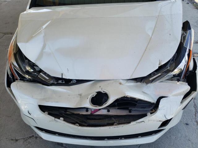 Photo 11 from auction – 2017 TOYOTA PRIUS with VIN JTDKARFU5H3534562