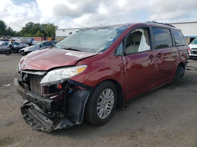 Photo 1 from auction – 2013 TOYOTA SIENNA XLE with VIN 5TDYK3DC0DS362335
