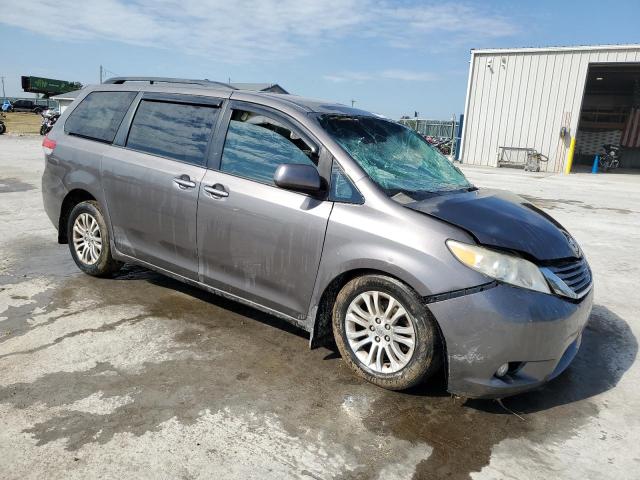 Zdjęcie 4 z aukcji – 2011 TOYOTA SIENNA z VIN 5TDYK3DC1BS156549