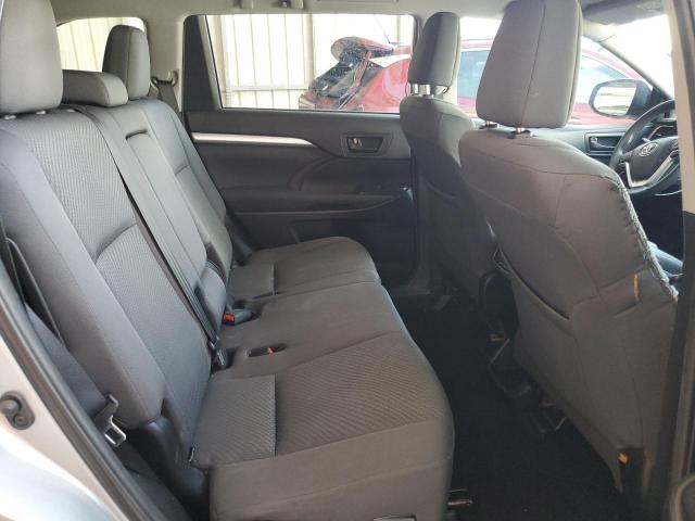 Photo 11 from auction – 2019 TOYOTA HIGHLANDER with VIN 5TDZARFH2KS053417