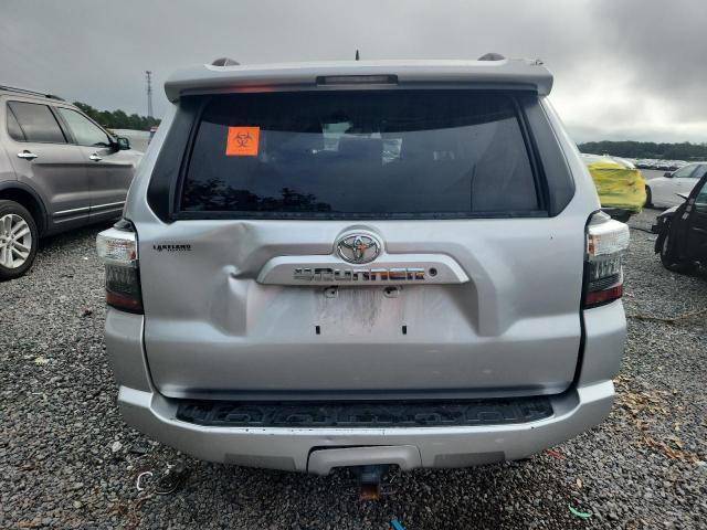 Photo 6 from auction – 2021 TOYOTA 4RUNNER SR5 with VIN JTEEU5JR0M5229867