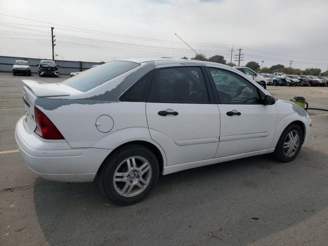 Photo 3 from auction – 2001 FORD FOCUS SE with VIN 1FAFP34351W327266