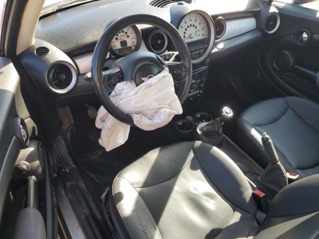 Photo 8 from auction – 2011 MINI COOPER with VIN WMWSU3C55BT181844
