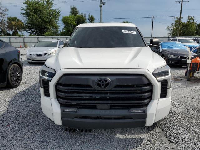 Photo 5 from auction – 2024 TOYOTA TUNDRA with VIN 5TFLA5DB9RX190355