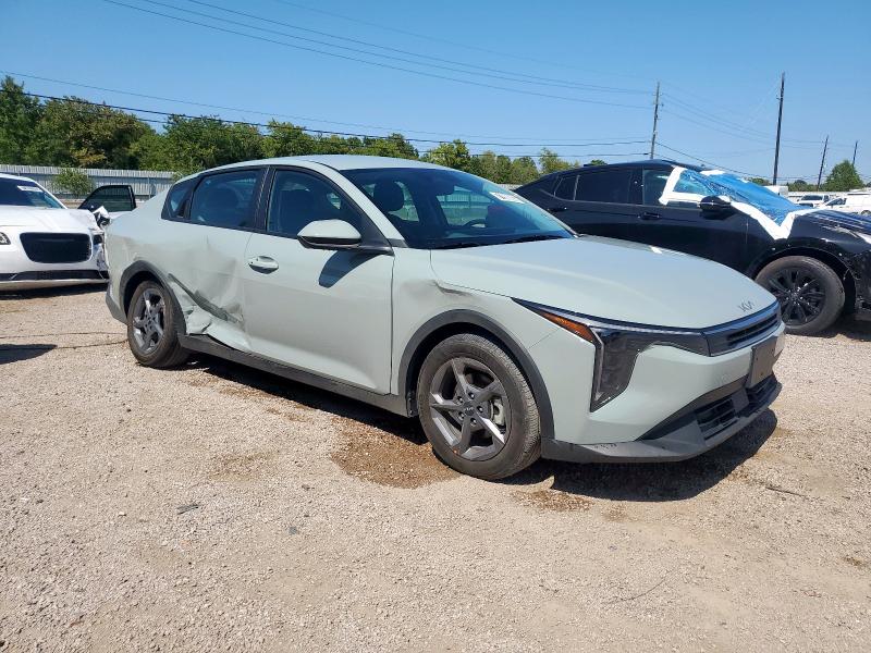 Photo 4 from auction – 2025 KIA K4 LX with VIN 3KPFT4DE4SE079018