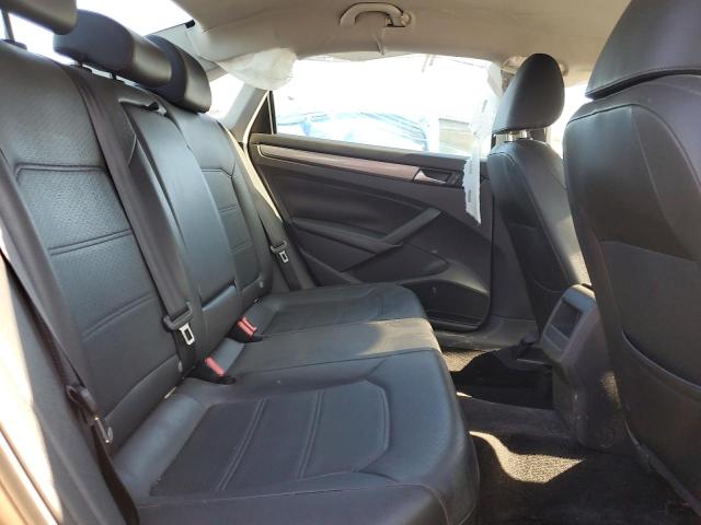 Photo 10 from auction – 2015 VOLKSWAGEN PASSAT S with VIN 1VWAT7A33FC010670