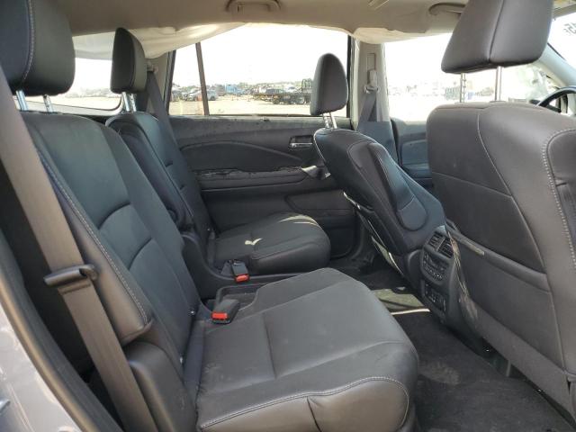 Photo 10 from auction – 2022 HONDA PILOT TOUR with VIN 5FNYF6H68NB037772