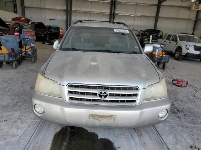 Photo 5 from auction – 2001 TOYOTA HIGHLANDER with VIN JTEHF21A210026407