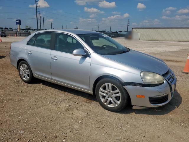 Photo 4 from auction – 2007 VOLKSWAGEN JETTA 2.5 with VIN 3VWRF71K57M158773