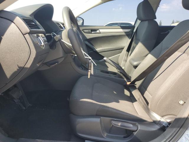 Photo 7 from auction – 2013 VOLKSWAGEN PASSAT S with VIN 1VWAP7A35DC033384