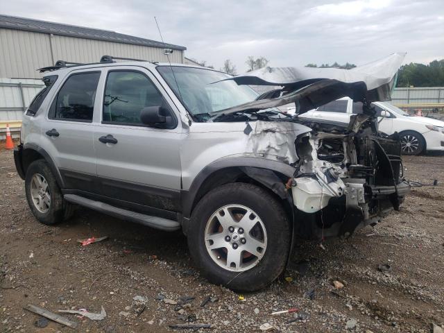 Photo 4 from auction – 2005 FORD ESCAPE XLT with VIN 1FMCU93185KC81515