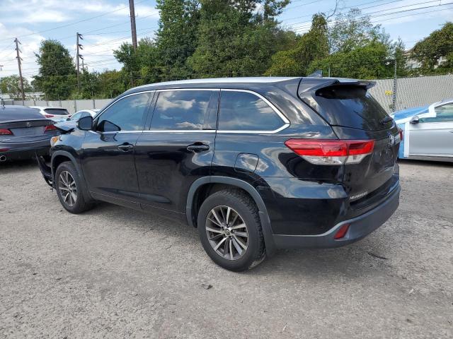 Photo 2 from auction – 2018 TOYOTA HIGHLANDER with VIN 5TDJZRFH1JS907057