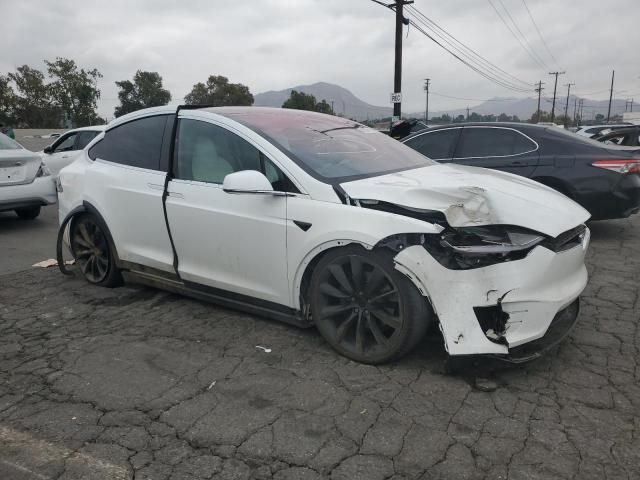 Photo 4 from auction – 2019 TESLA MODEL X with VIN 5YJXCBE2XKF214218