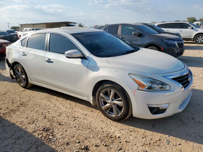 Photo 4 from auction – 2014 NISSAN ALTIMA 2.5 with VIN 1N4AL3AP5EN334839