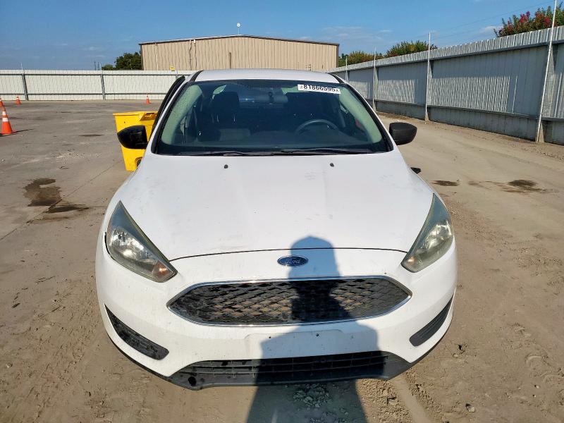 Photo 5 from auction – 2016 FORD FOCUS S with VIN 1FADP3E23GL369149
