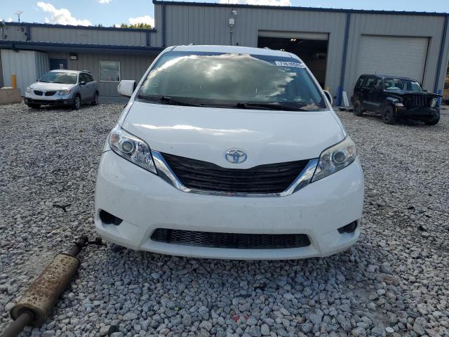 Photo 5 from auction – 2013 TOYOTA SIENNA LE with VIN 5TDKK3DC0DS362289
