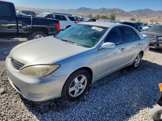 TOYOTA CAMRY LE 2002 with VIN JTDBF30K220042232 - Photo from auction
