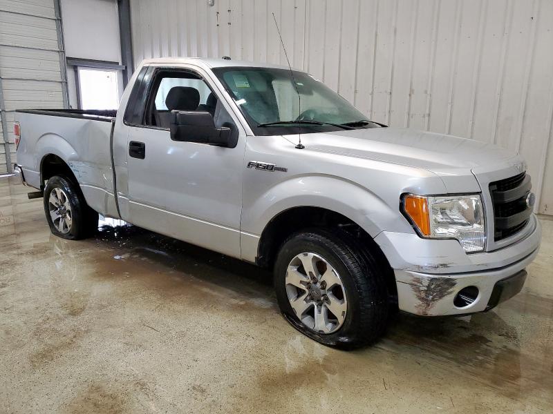 Foto 4 de la subasta – 2013 FORD F150 con VIN 1FTMF1CF9DFA29568