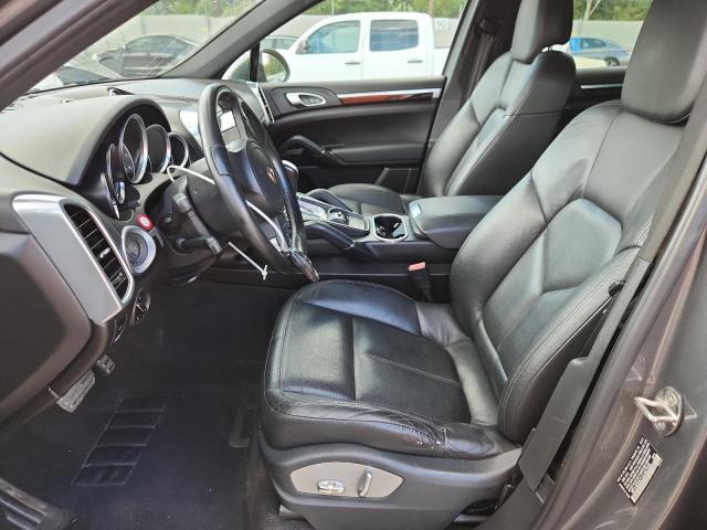 Photo 7 from auction – 2012 PORSCHE CAYENNE S with VIN WP1AB2A21CLA47534