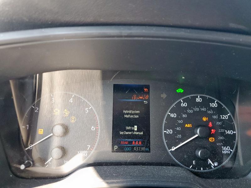 Photo 9 from auction – 2024 TOYOTA COROLLA LE with VIN JTDBCMFEXR3061670