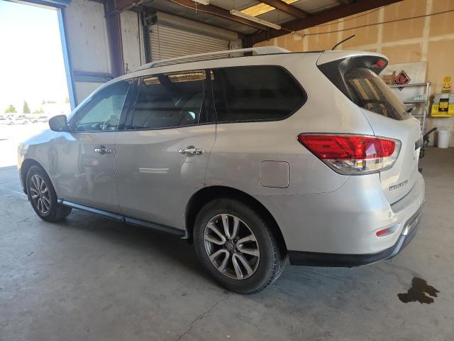 Photo 2 from auction – 2016 NISSAN PATHFINDER S with VIN 5N1AR2MM9GC601396