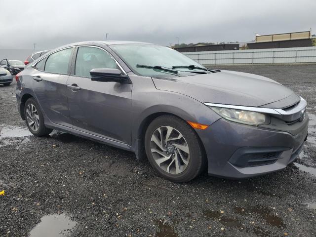 Photo 4 from auction – 2016 HONDA CIVIC EX with VIN 19XFC2F79GE224080