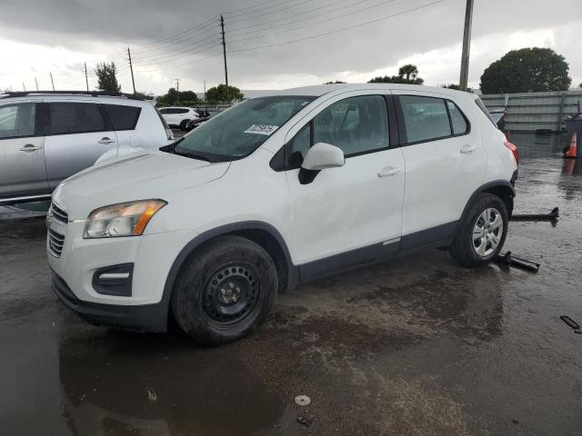 CHEVROLET TRAX LS 2016 with VIN KL7CJKSB4GB660493 - Photo from auction
