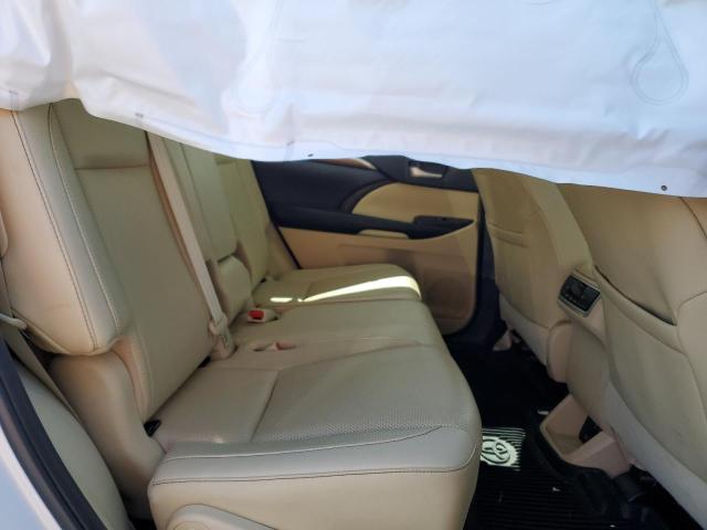 Photo 11 from auction – 2019 TOYOTA HIGHLANDER with VIN 5TDDZRFH3KS996032