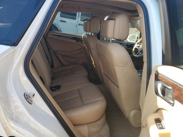 Photo 10 from auction – 2017 PORSCHE MACAN with VIN WP1AA2A50HLB03919