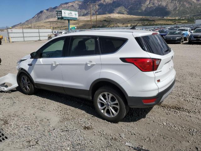 Photo 2 from auction – 2019 FORD ESCAPE SE with VIN 1FMCU9GD7KUB11828