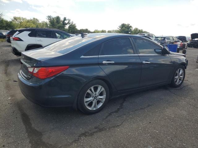 Photo 3 from auction – 2013 HYUNDAI SONATA SE with VIN 5NPEC4AC5DH740455