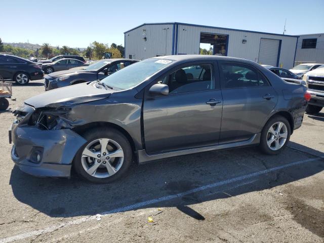TOYOTA COROLLA BA 2013 with VIN 2T1BU4EE2DC985907 - Photo from auction