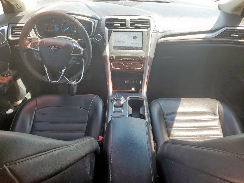 Photo 8 from auction – 2020 FORD FUSION SEL with VIN 3FA6P0CD5LR133643