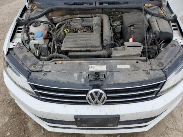 Photo 11 from auction – 2017 VOLKSWAGEN JETTA S with VIN 3VW2B7AJ5HM215169