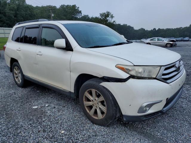Photo 4 from auction – 2011 TOYOTA HIGHLANDER with VIN 5TDBK3EH8BS063754